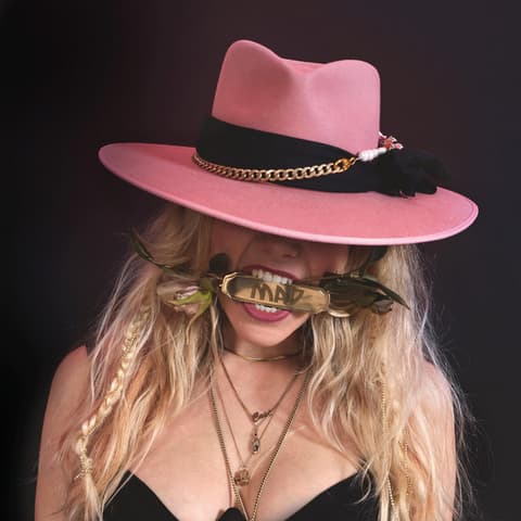 Mad Hattress